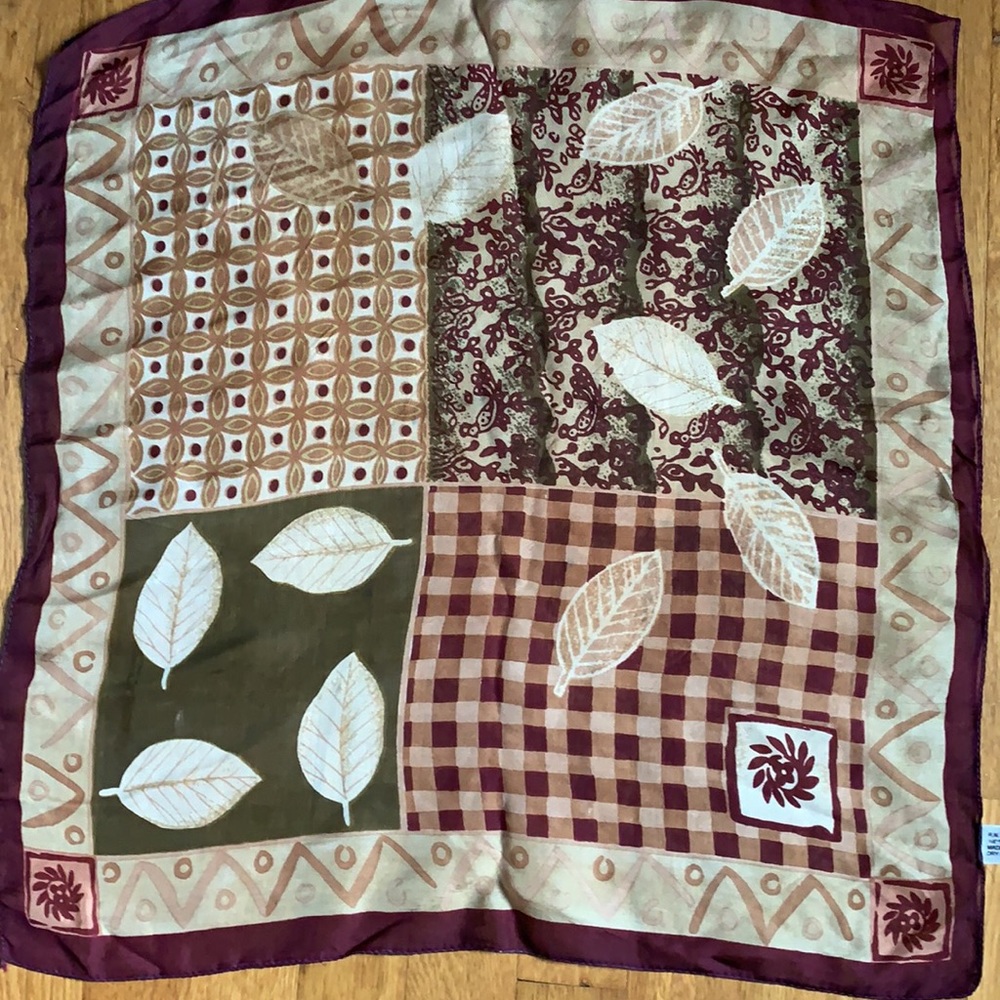 Fall 🍃 🍁 Colors Neckerchief